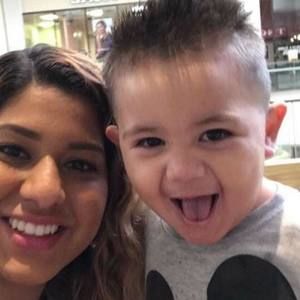 Meet your Posher, Deisy